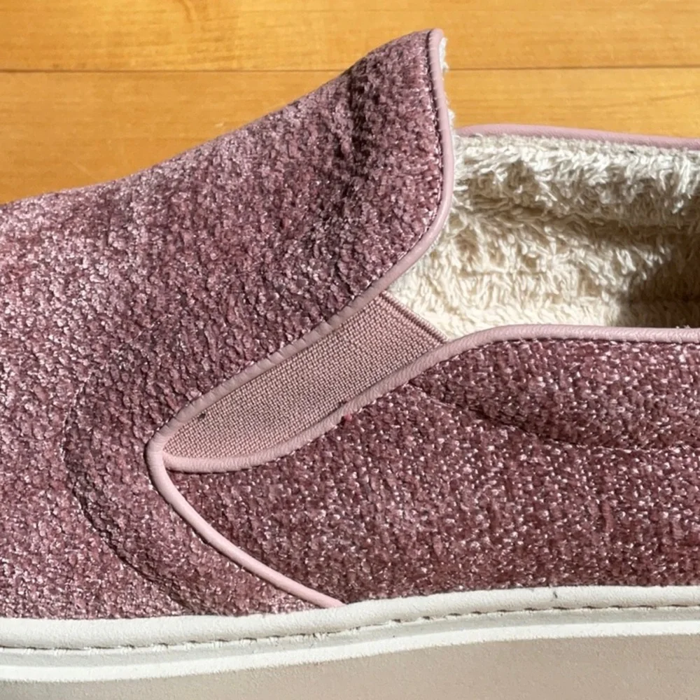 Aquatalia Lida Slip-on Sneaker, Size US 9 EU 39 - Picture 5 of 9